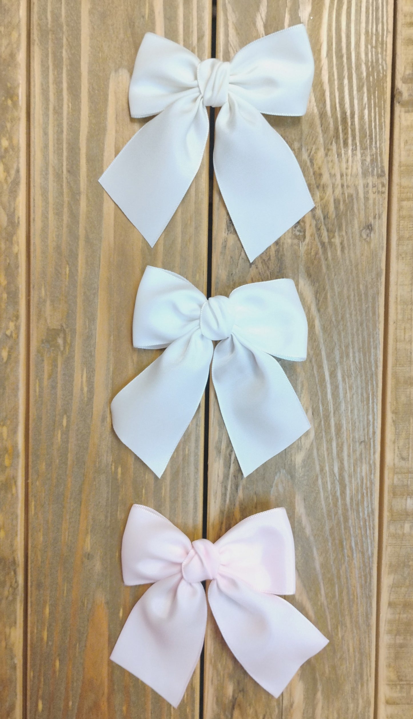 Beyond Creations (3.5", 4.5") Satin Bows w/ Tails (Antique White, White, Powder Pink, Purple, Blue)