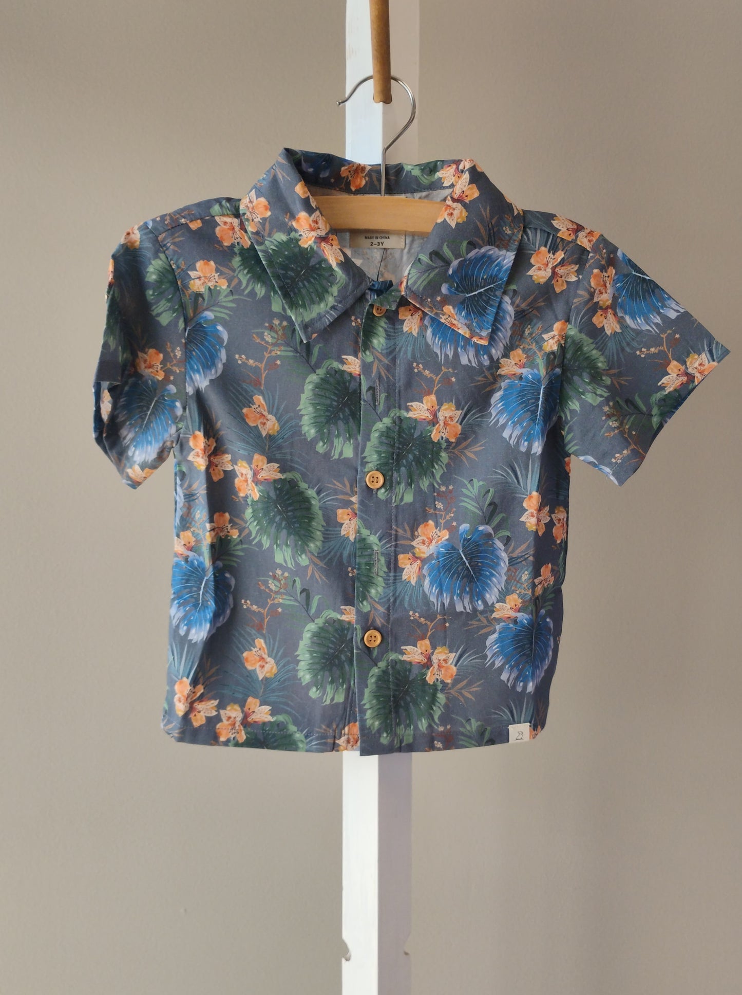Me and Henry Button Downs Beach Vibes (Hawaiian Music, Hawaiian Floral, or Navy Floral)