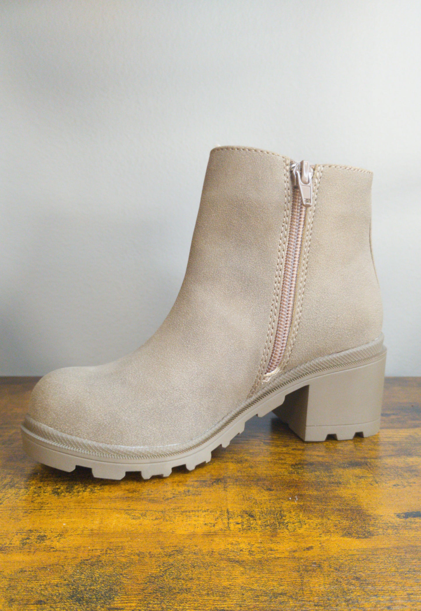 Jollypop Kid Taylar Taupe Suede