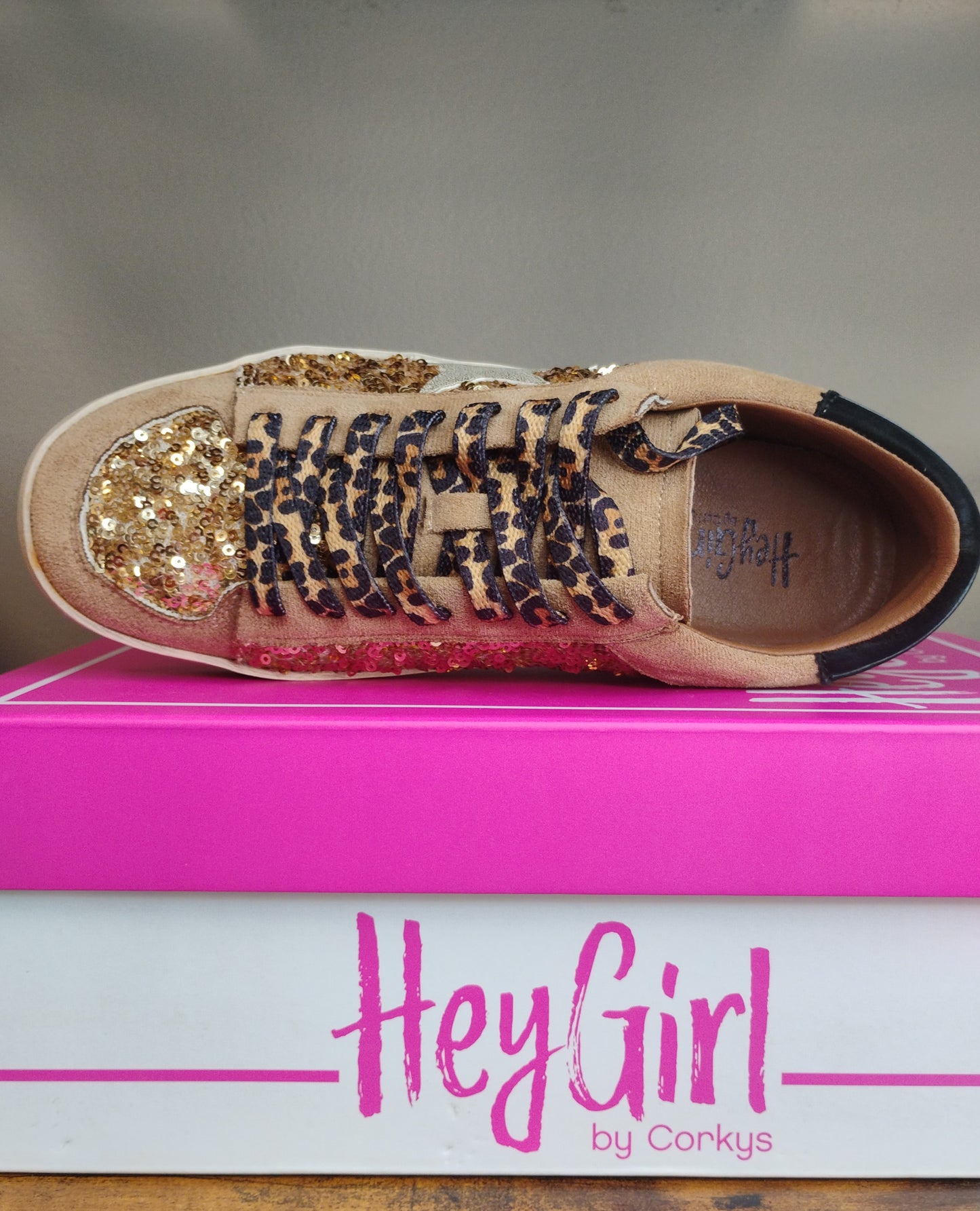 Corky's Another Round Women Sneakers (Gold, White)