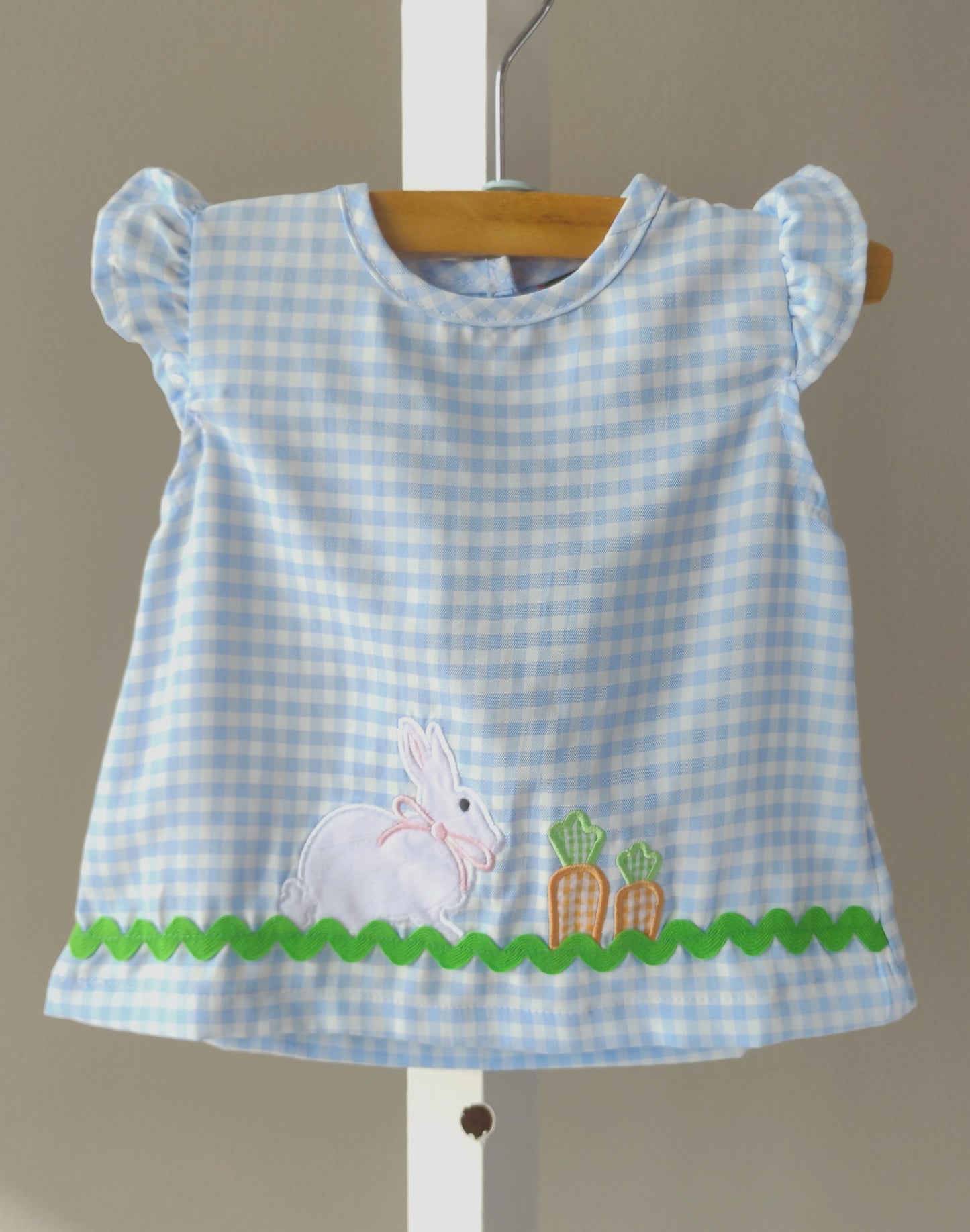 Banana Split Bunny Hop Applique (Bloomer, Dress)
