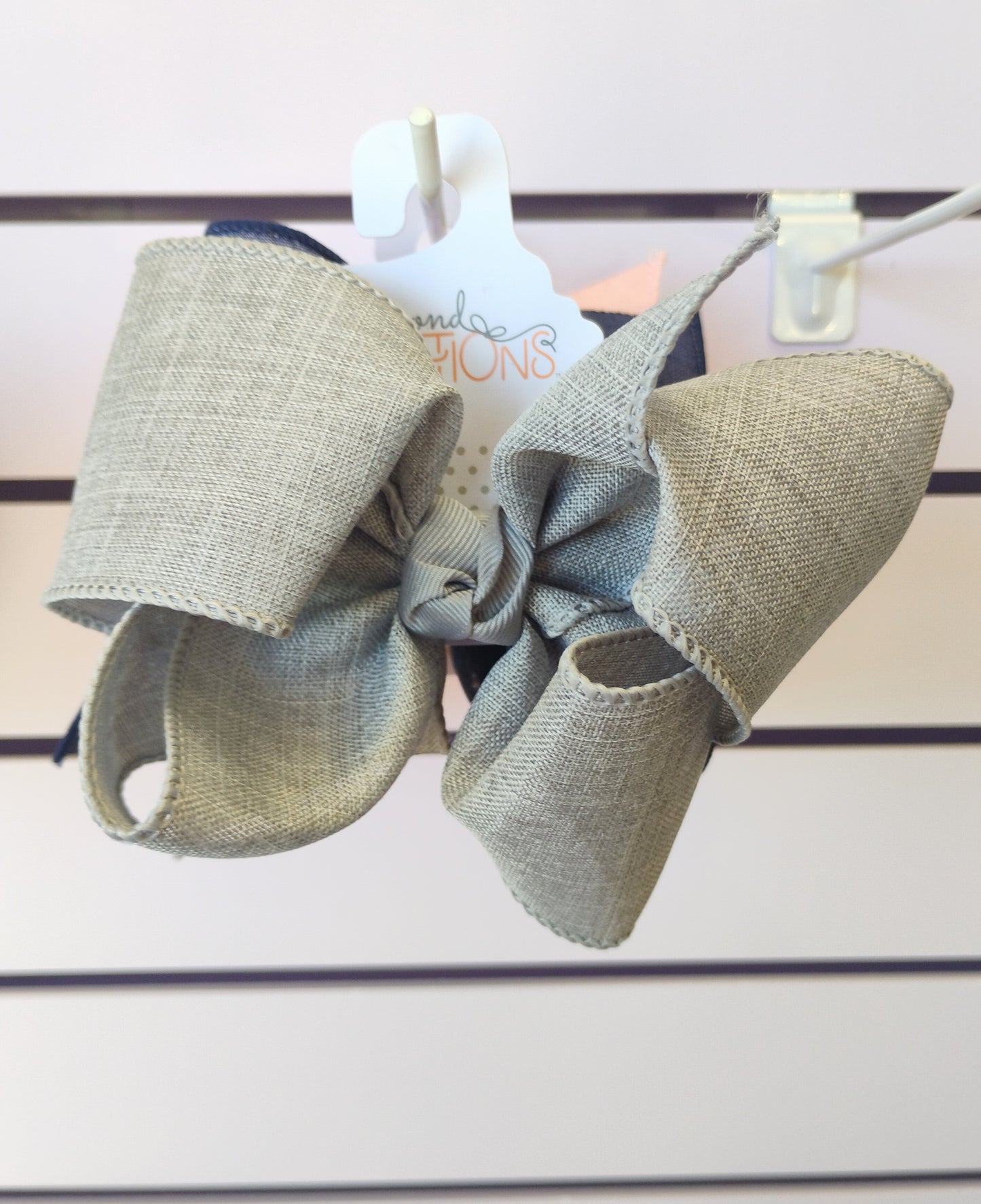 Linen Bows (4"-5.5")