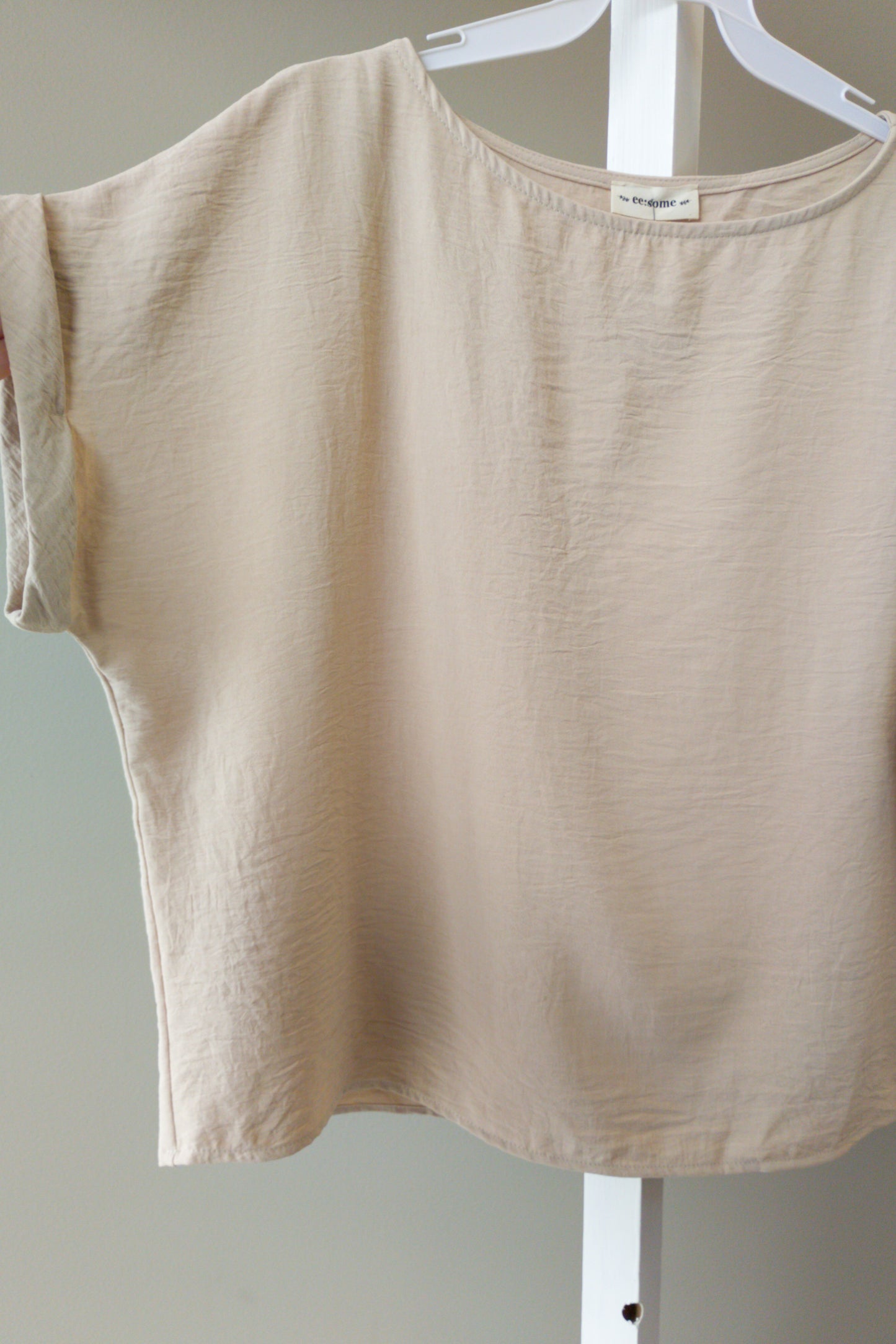ee:some Women Round Neck Short Sleeve Top