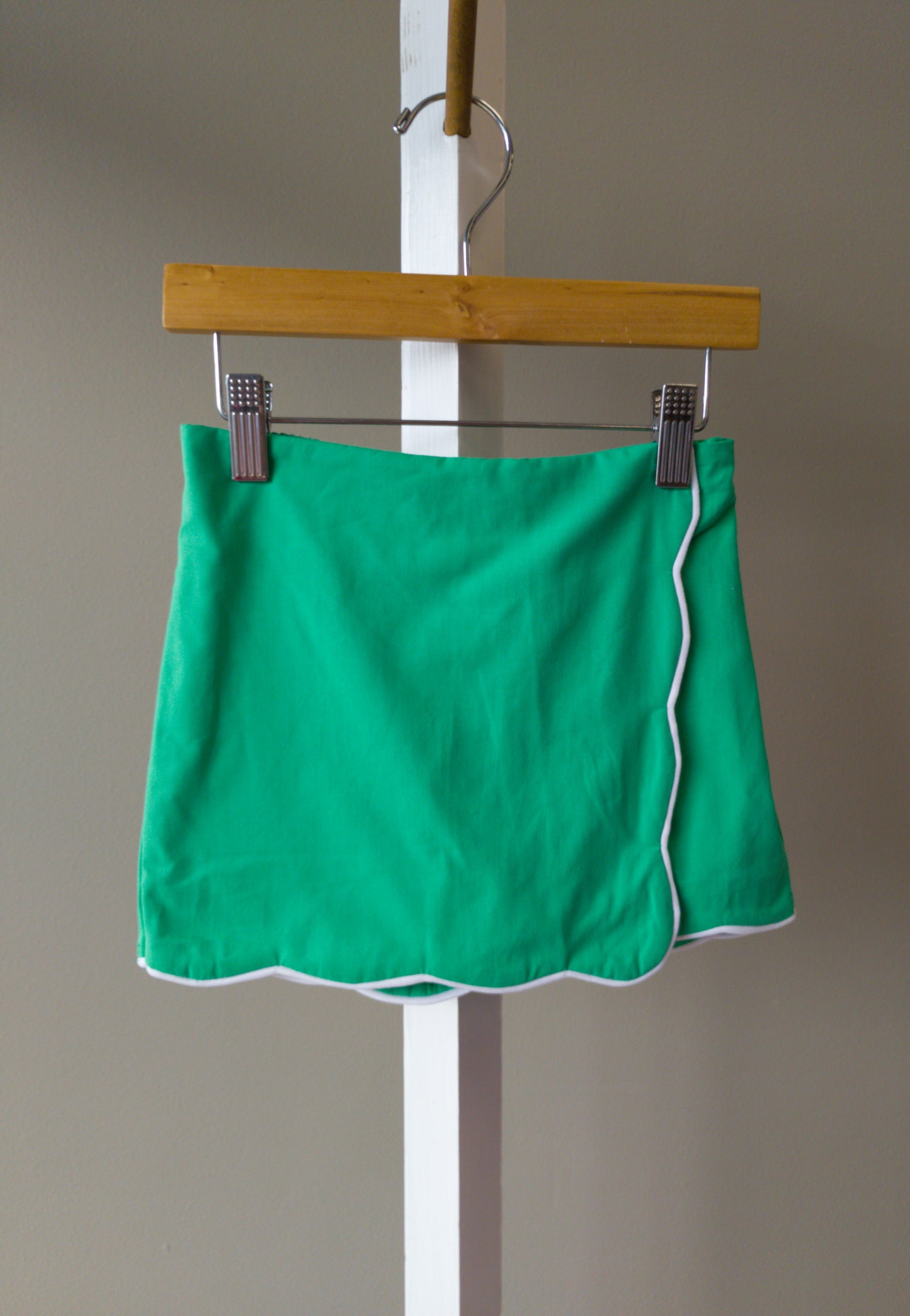 Emma Jean Tessa Scalloped Skort (Pink, Green)