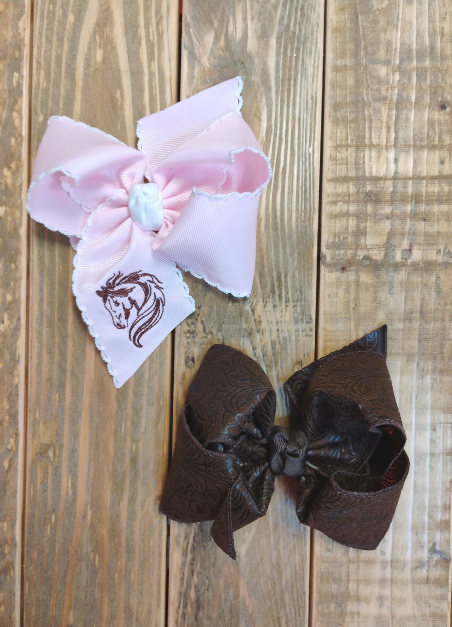 Beyond Creations 5.5" Rodeo Inspired Bows (Pink Horse, Brown Embossed)