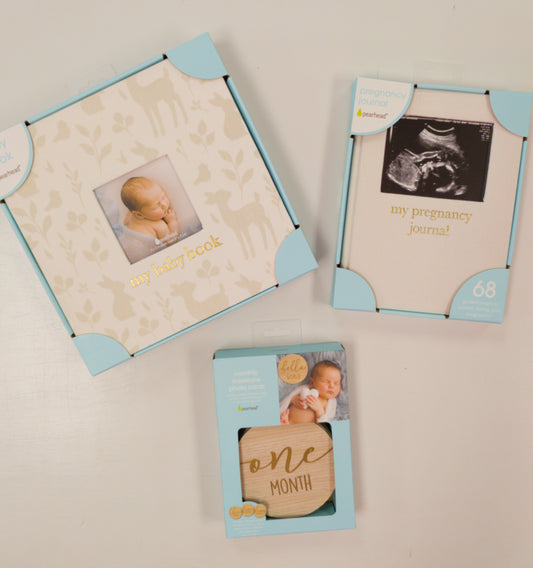 Pearhead Baby Items (Baby Book, Pregnancy Journal, Monthly Milestones)