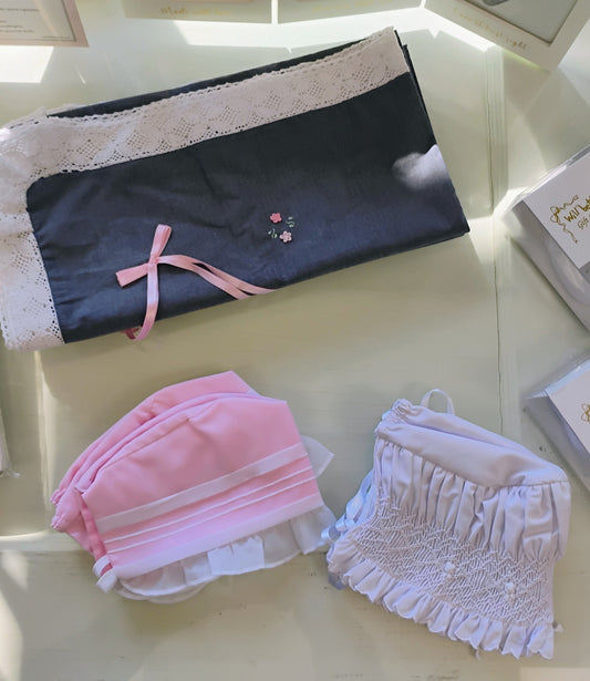 Will'Beth Bonnets - (Smocked White, Simple Pink)